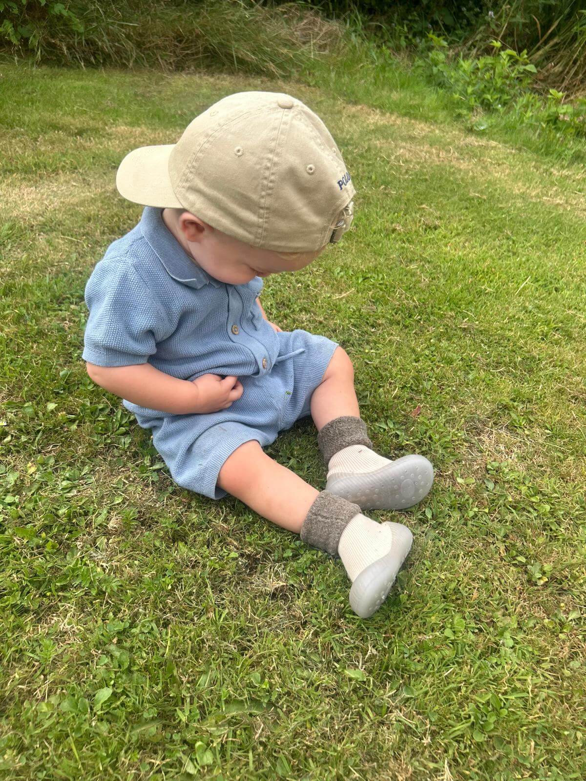 Blije baby tilt sokschoentje op – comfortabel en flexibel voor natuurlijke groei